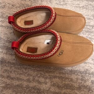 UGG Chestnut Slippers with Red Accents